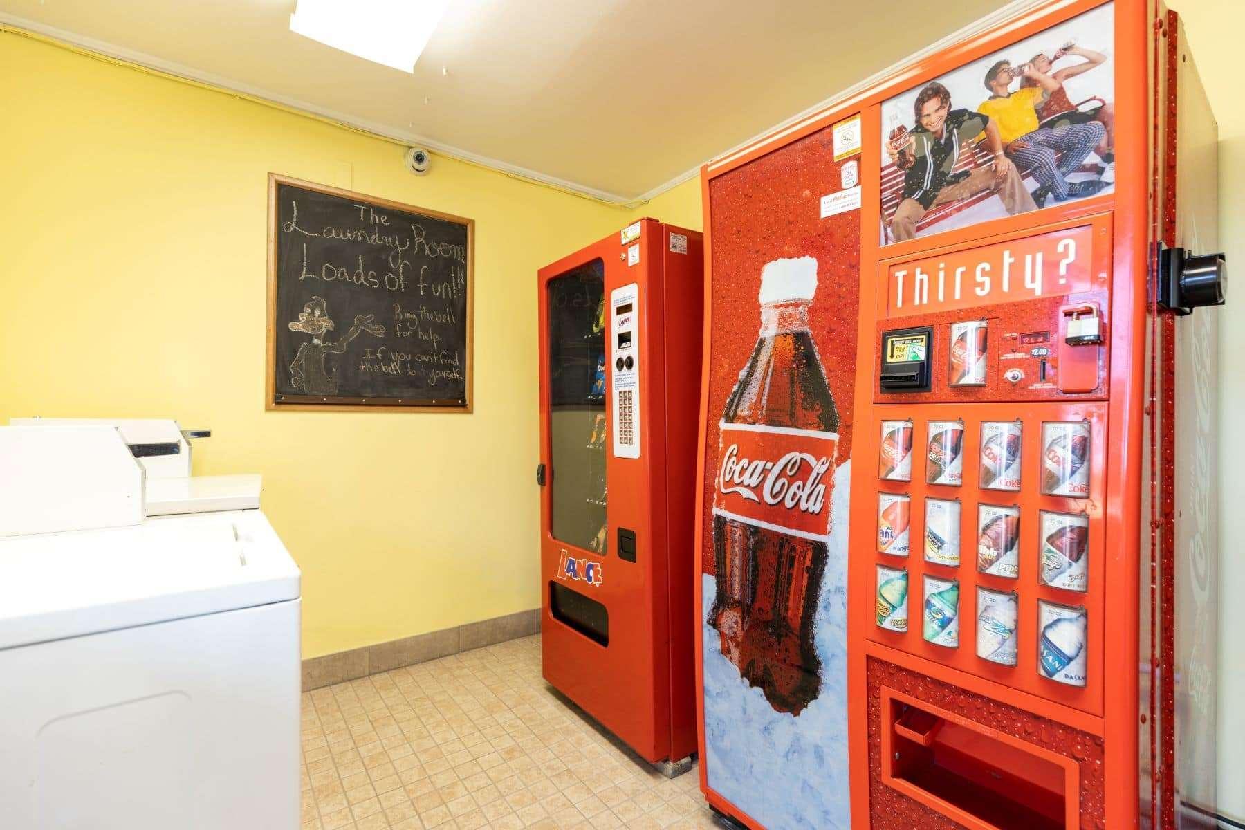デイズ イン バイ ウィンダム カッタワ エディービル Kuttawa エクステリア 写真